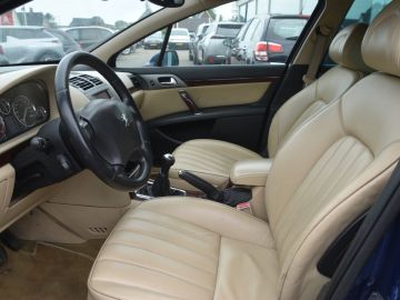 Peugeot 407